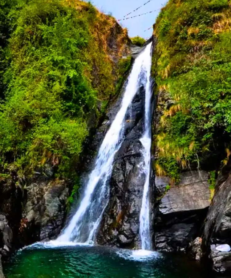 bhagsuwater fall, hotel buddha valley